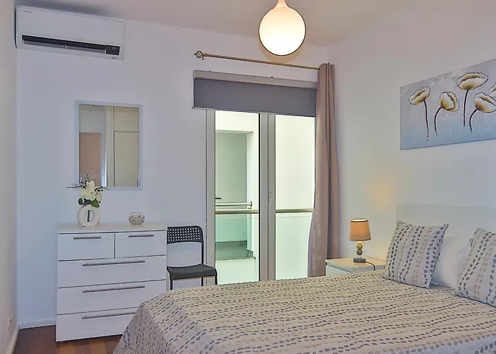 Apartment Downtown Da Vitoria Al Praia da Vitória