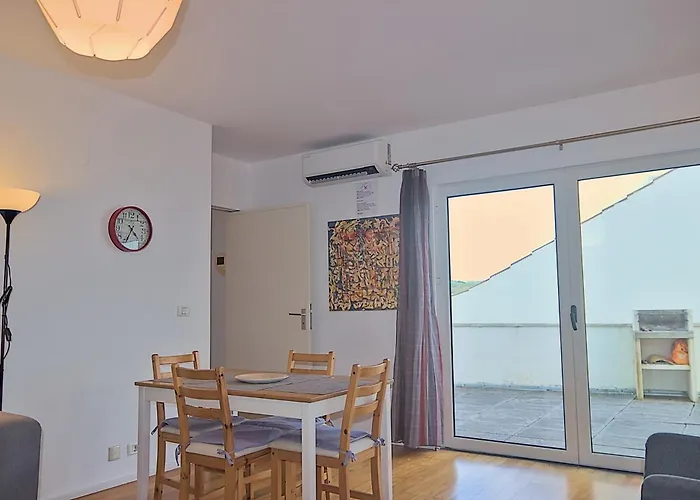 Apartment Downtown Da Vitoria Al *